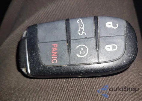 2016 Jeep Grand Cherokee Laredo z USA, uszkodzony, nr VIN 1C4RJFAG8GC461233